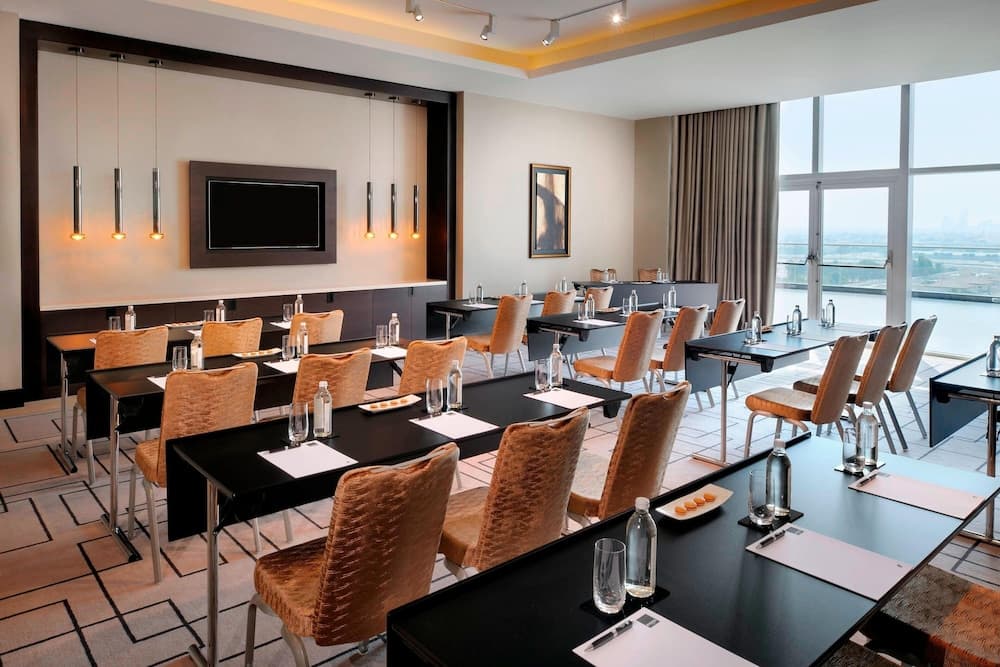 JW Marriott Marquis Hotel Dubai — 10
