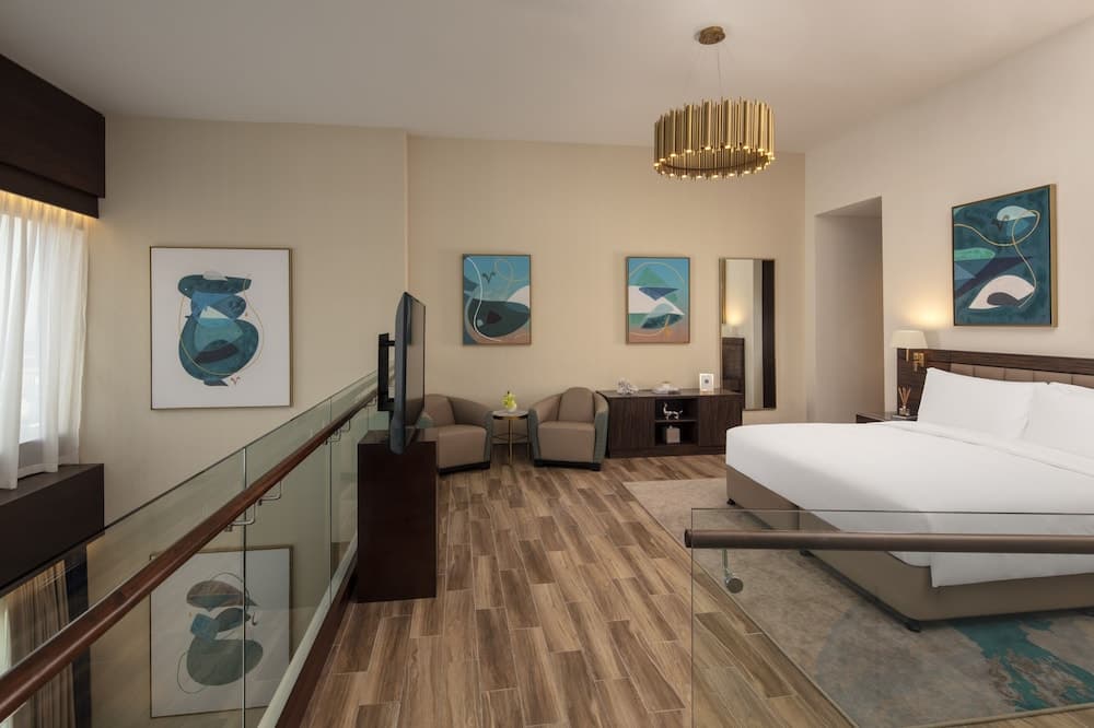 Avani+ Palm View Dubai Hotel & Suites — 27