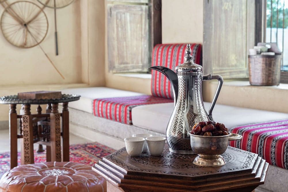 Al Seef Heritage Hotel Dubai, Curio Collection by Hilton — 3