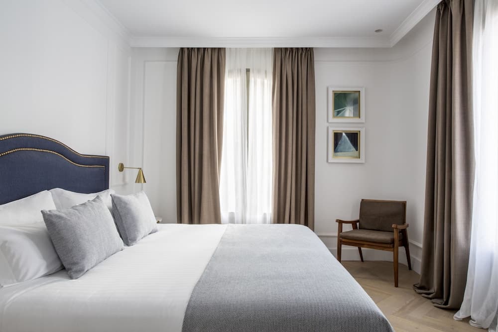 Hotel Midmost by Majestic Hotel Group — 27