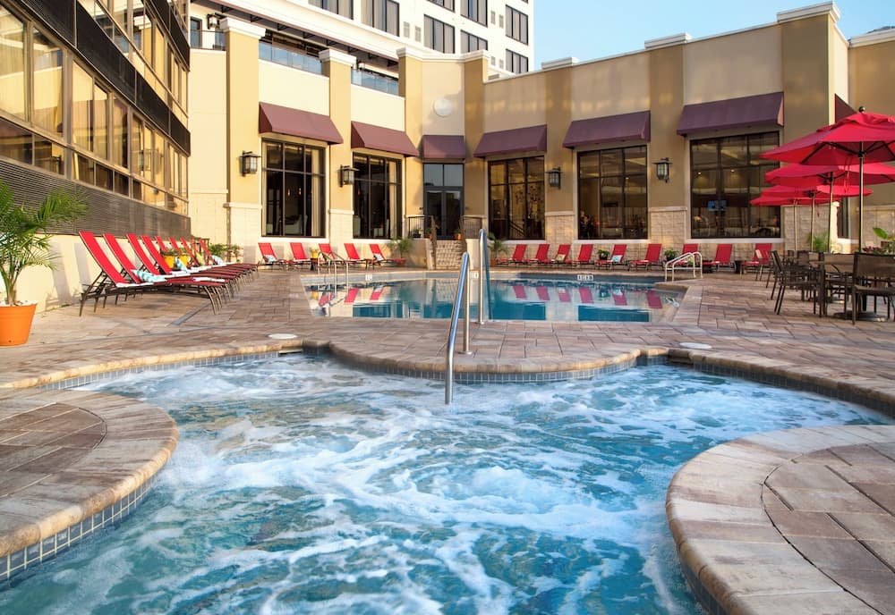 Ramada Plaza Resort & Suites by Wyndham Orlando Intl Drive — 26