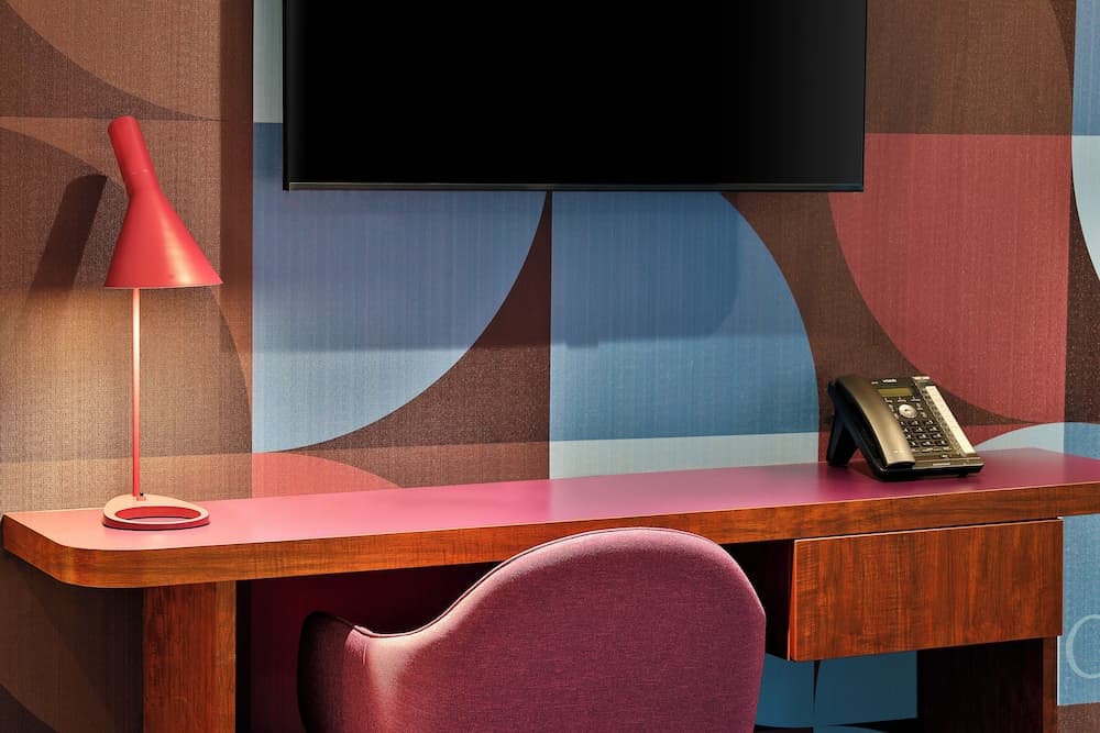 Queen Elizabeth 2 Hotel by Accor — 16