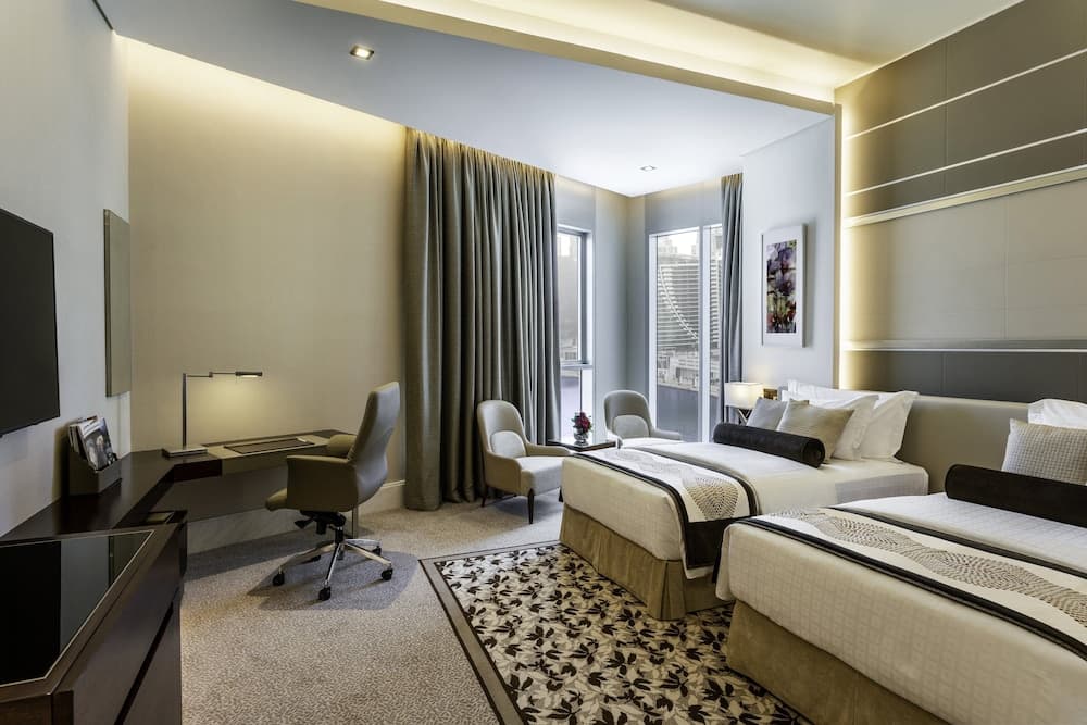Hotel Renaissance Business Bay, Dubai — 11