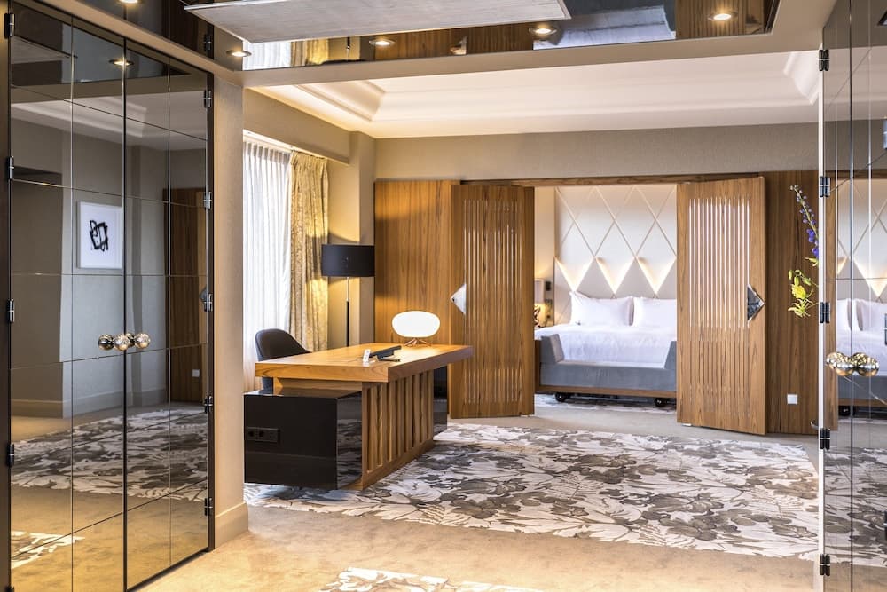 Hotel Okura Amsterdam — 16