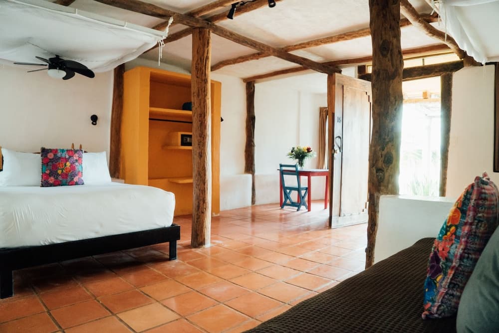 Zamas Hotel — 13