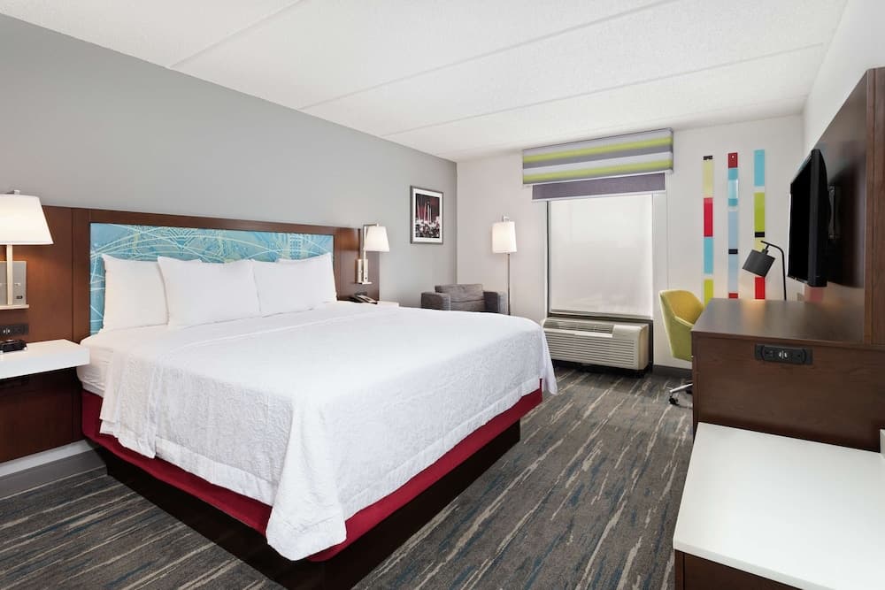 Hampton Inn & Suites Orlando Intl Dr N — 10