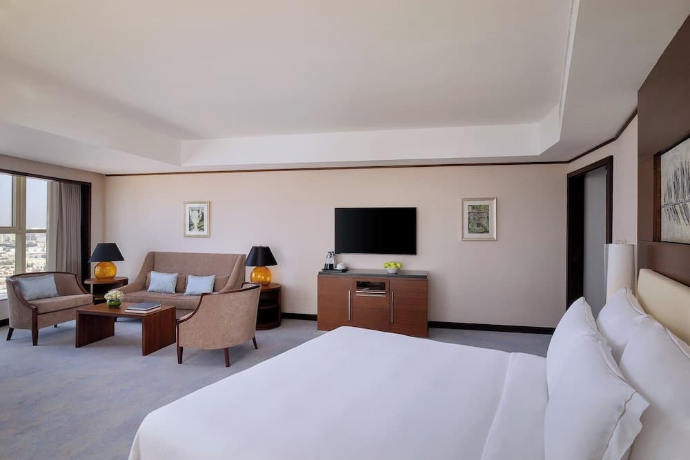 Grand Millennium Dubai — 12
