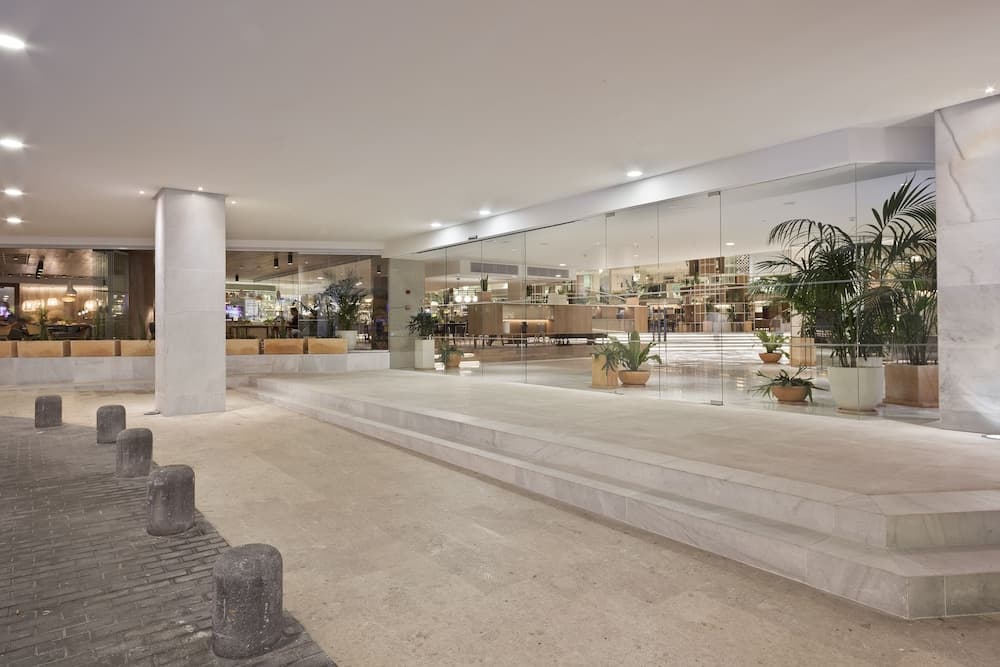 Melia Palma Marina — 18