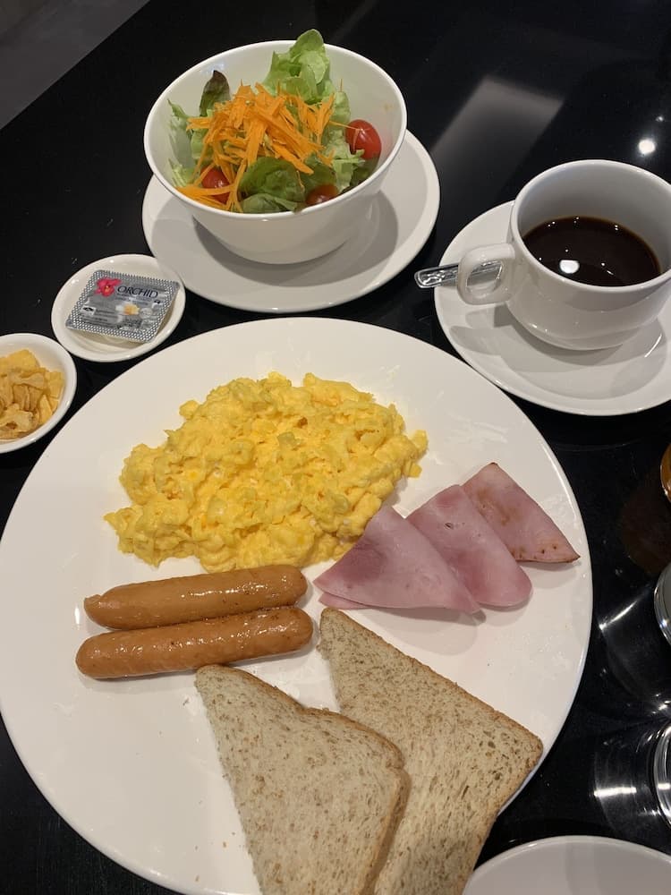 Thana Wisut Hotel — 15