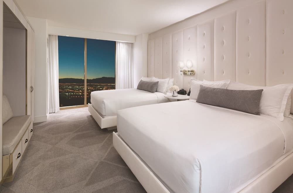 W Las Vegas — 10