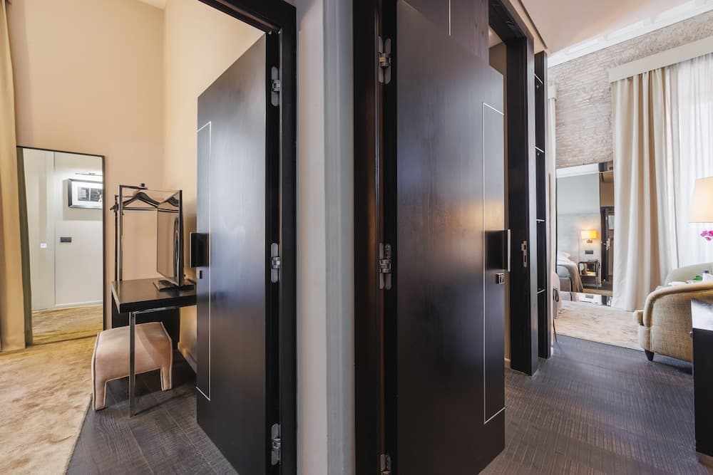 DOM Hotel — 5