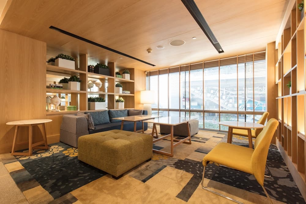 Holiday Inn Bangkok by IHG — 21