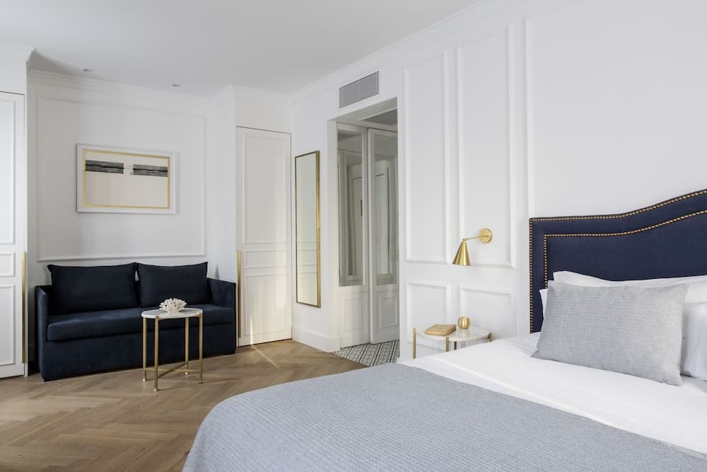 Hotel Midmost by Majestic Hotel Group — 30