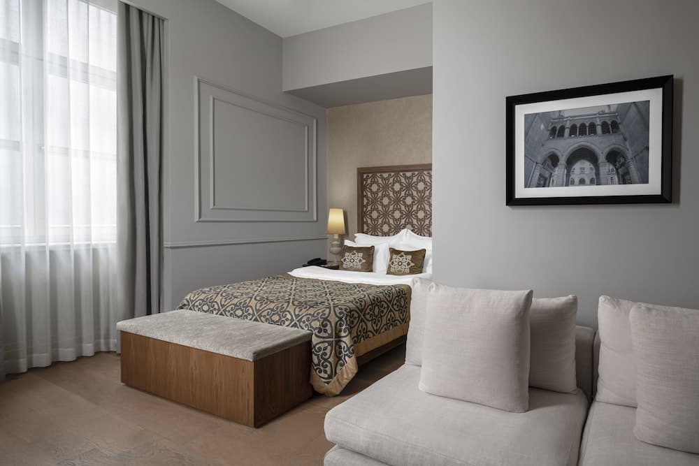 Akka Suites Taksim — 20