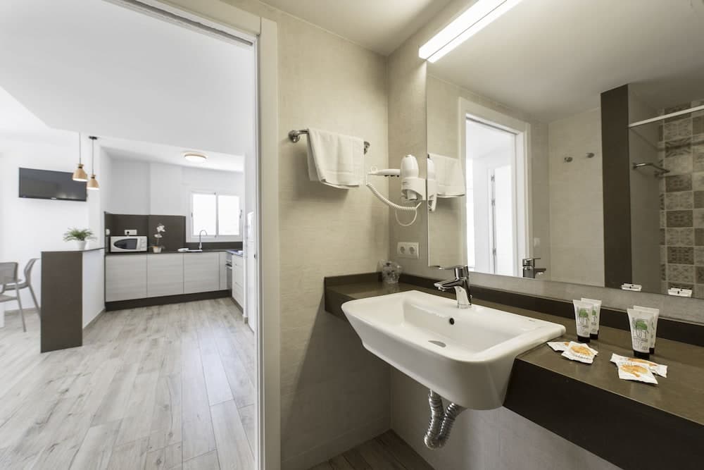 Apartamentos Typic Oasis Sa Tanca — 29