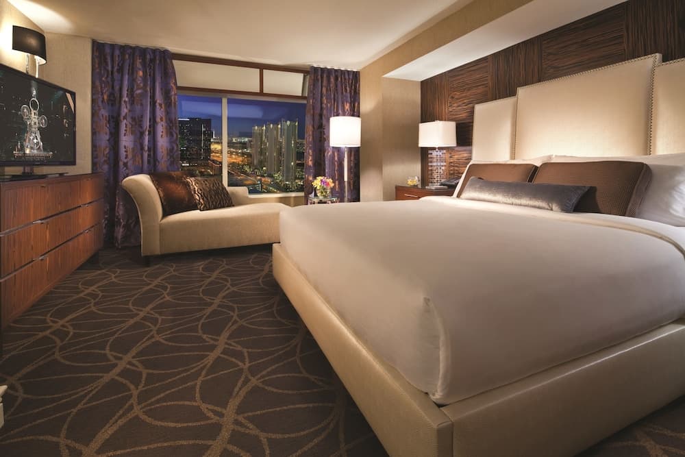 MGM Grand Hotel & Casino — 7