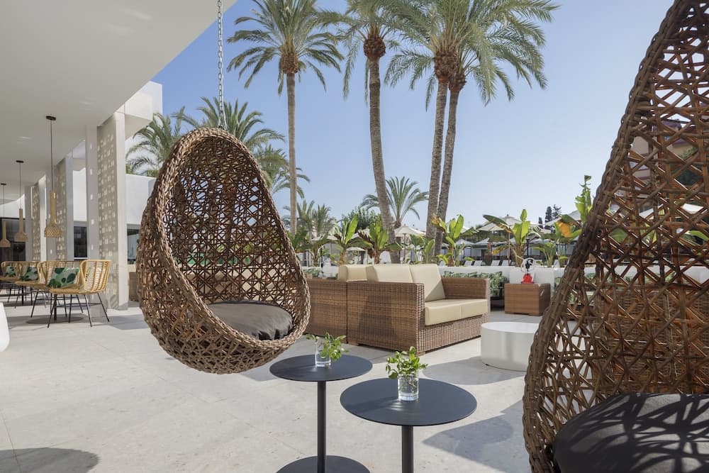 Hotel HM Ayron Park – Adults Only — 18