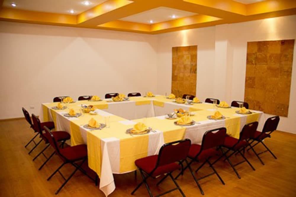 Corinto Hotel — 23