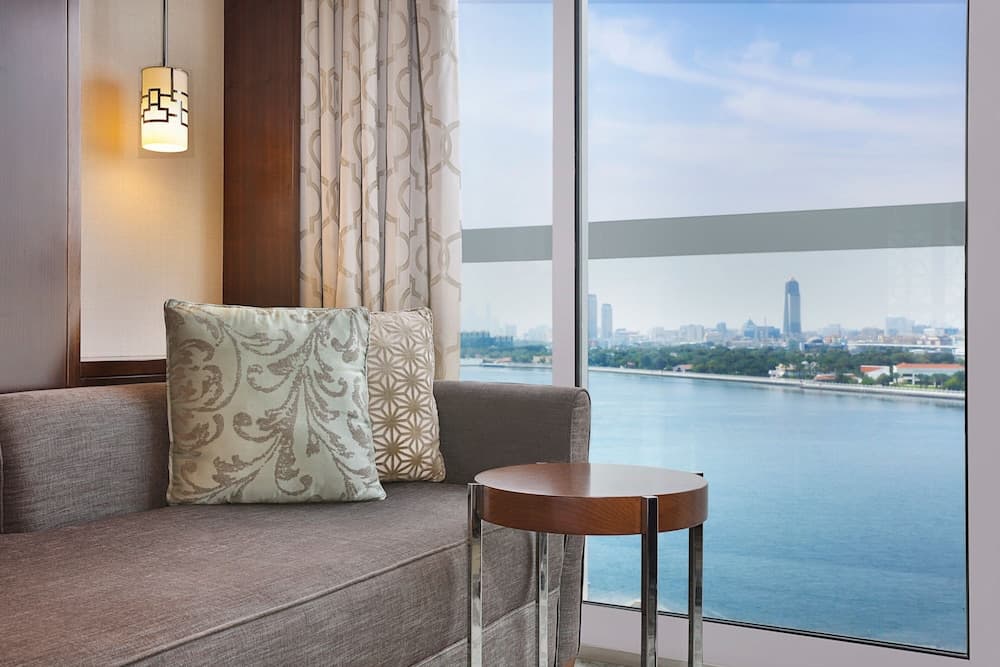 Sheraton Dubai Creek Hotel & Towers — 17