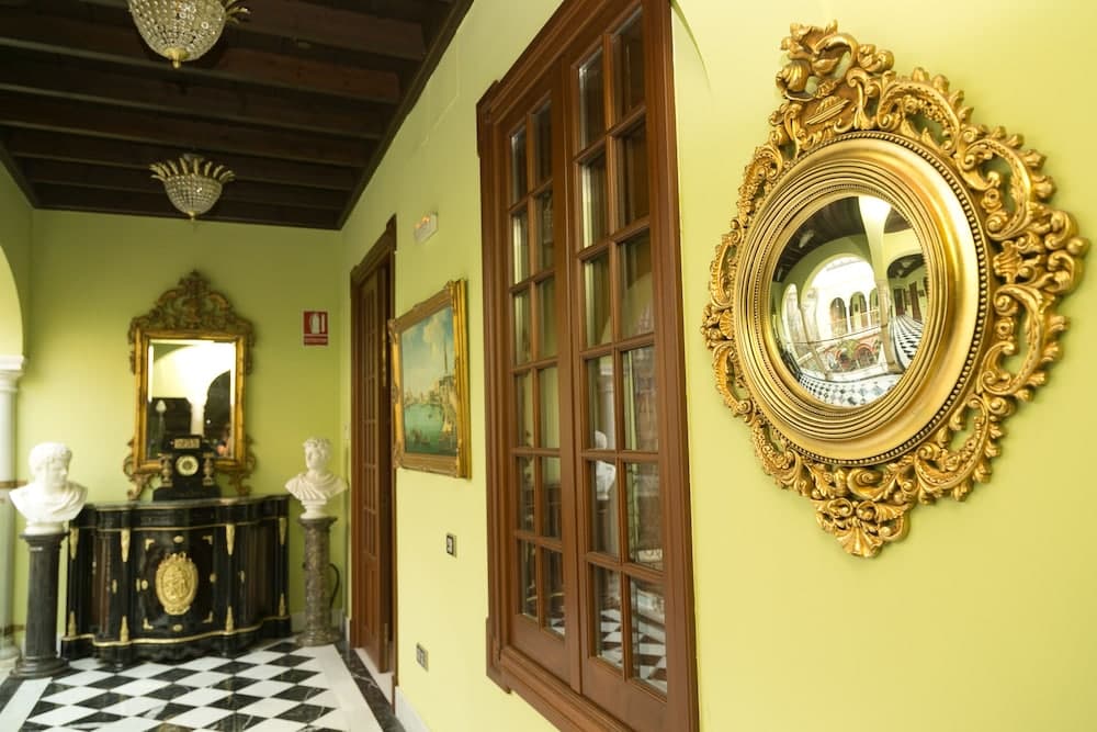 Hotel Ateneo Sevilla — 15