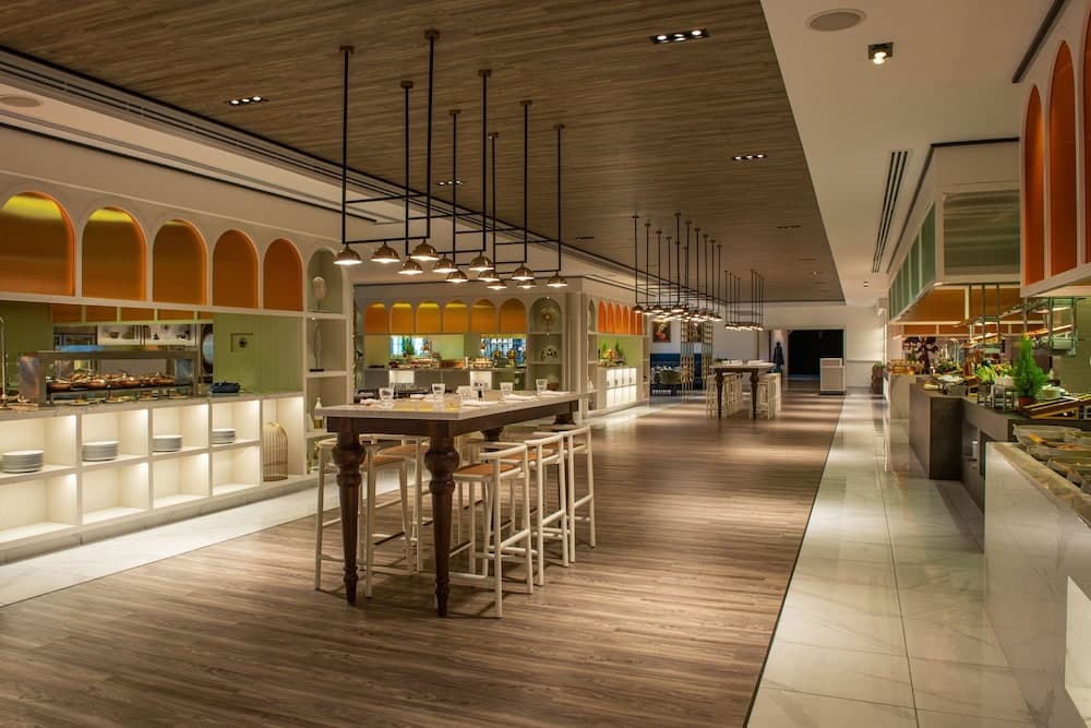 The Westin Dubai Mina Seyahi Beach Resort & Marina — 19