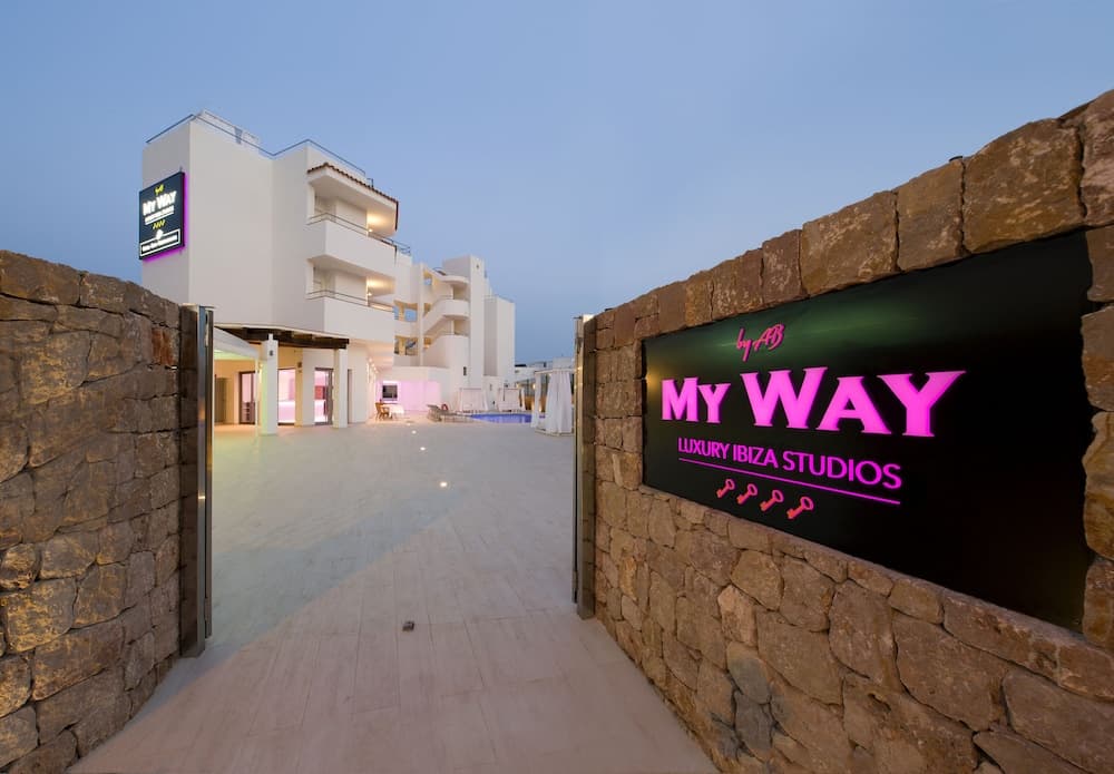 My Way Luxury Ibiza Studios — 18