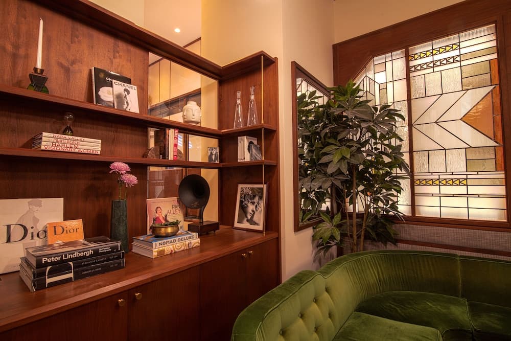 The Evelyn Hotel — 6