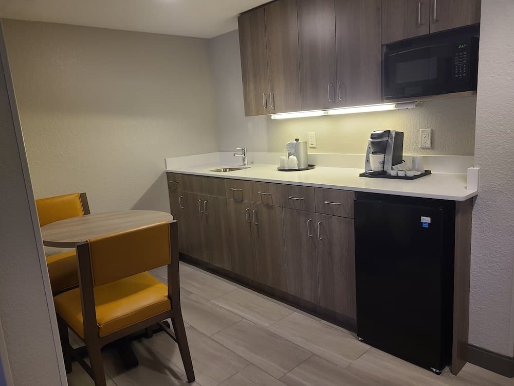 Holiday Inn Express & Suites Ft. Lauderdale N - Exec Airport, un hotel IHG — 12