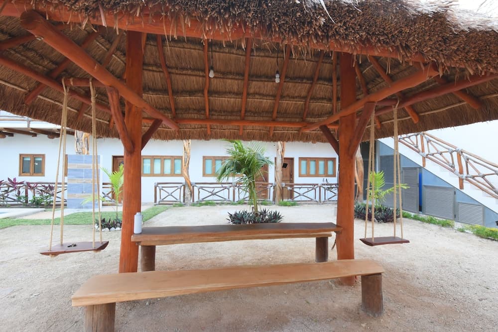 Hotel Hacienda Dos Ojos — 18