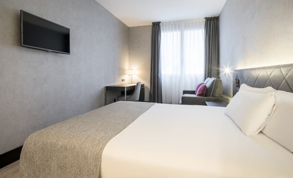 Hotel ILUNION Bel Art — 30