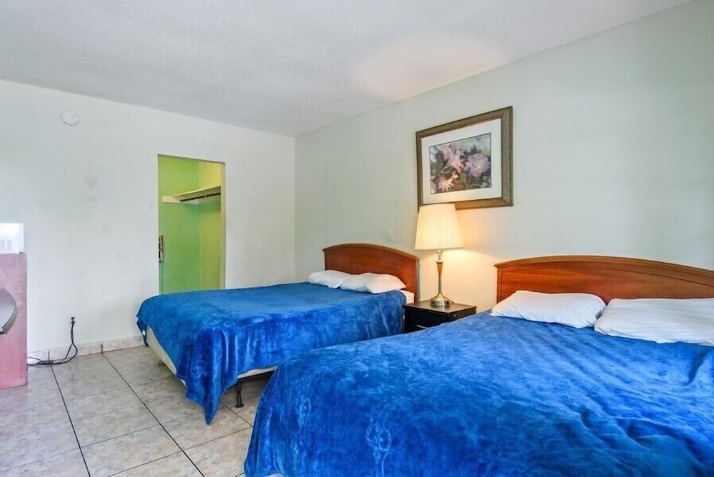 Sky Islands Hotel — 3