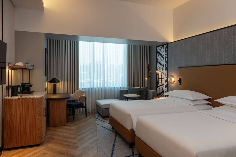 Sheraton Mall of the Emirates Hotel, Dubai — 25