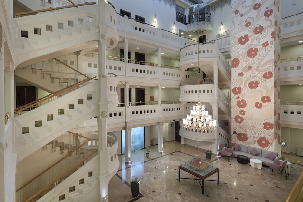 Crowne Plaza Istanbul - Old City by IHG — 14