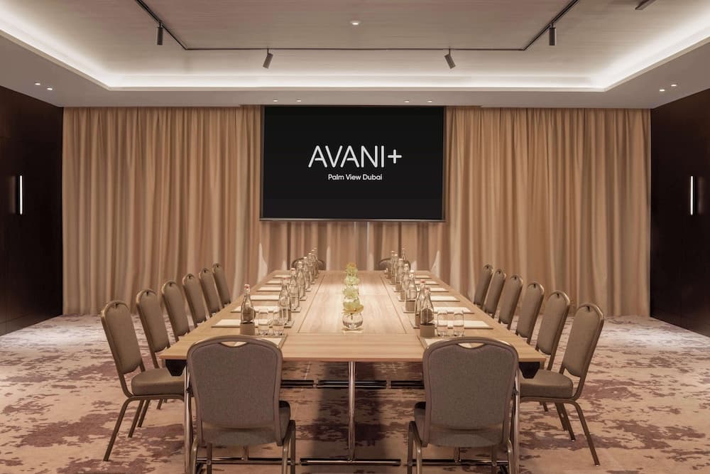 Avani+ Palm View Dubai Hotel & Suites — 19