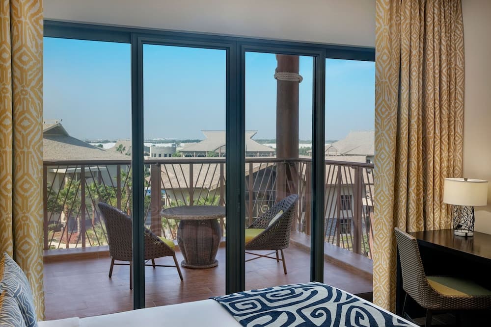 Lapita, Dubai Parks and Resorts, Collezione Autograph — 9