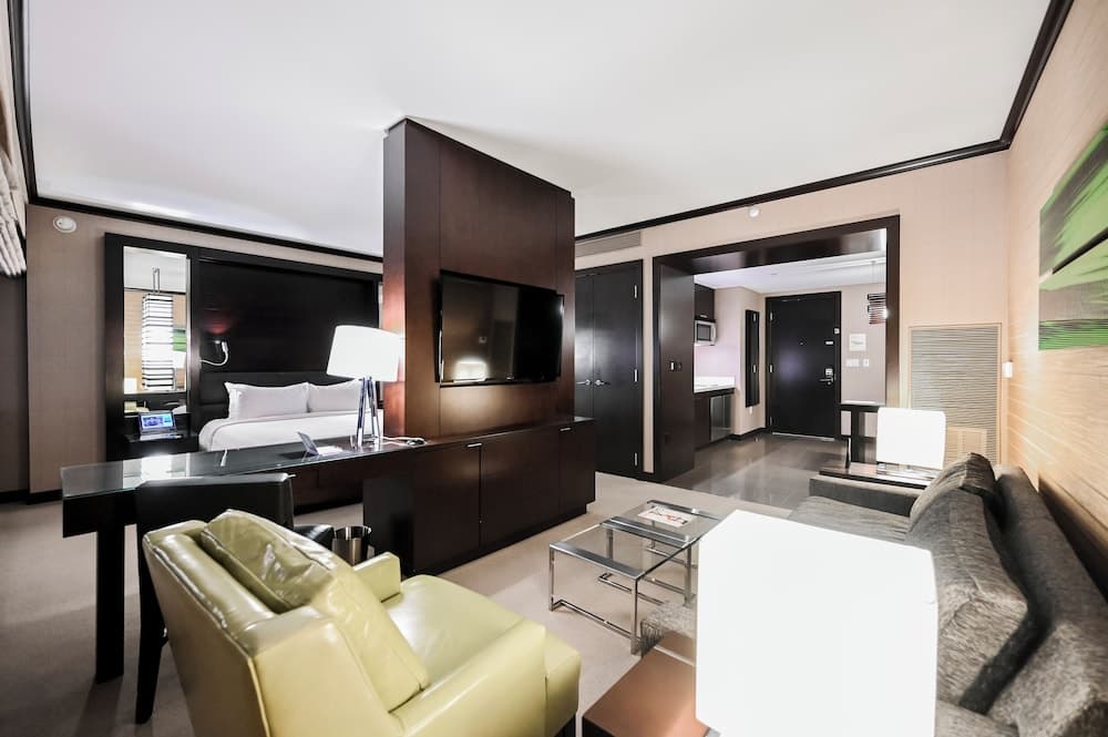 StripViewSuites im Vdara — 21