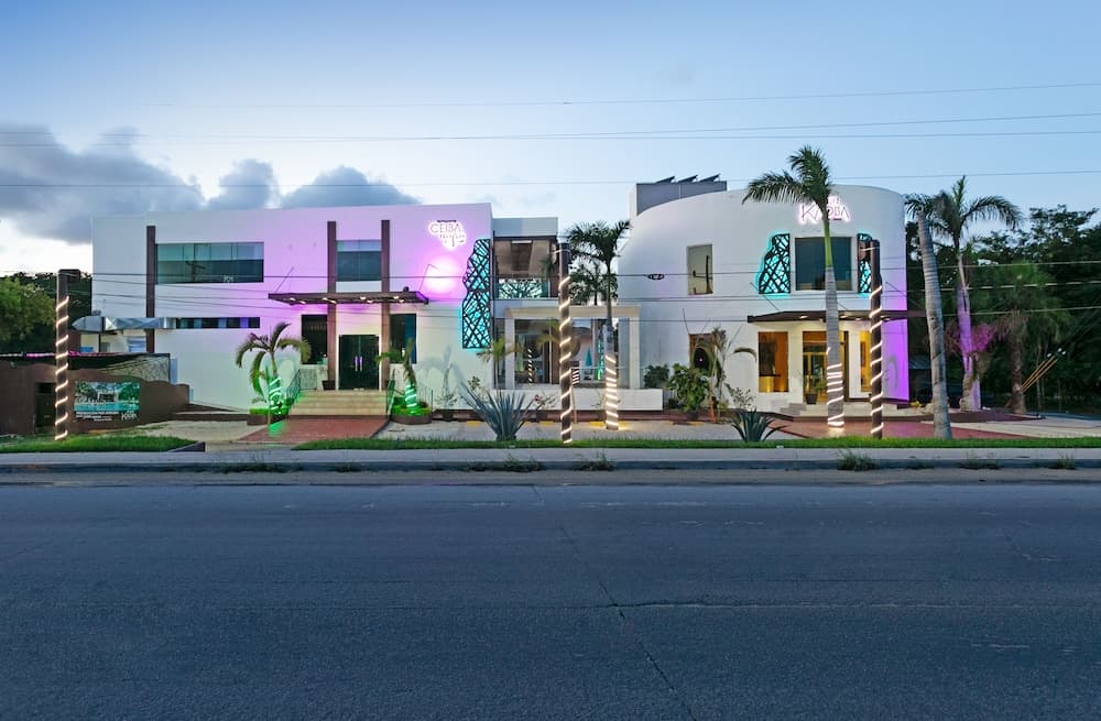 Casa Kaoba Hotel & Suites — 15