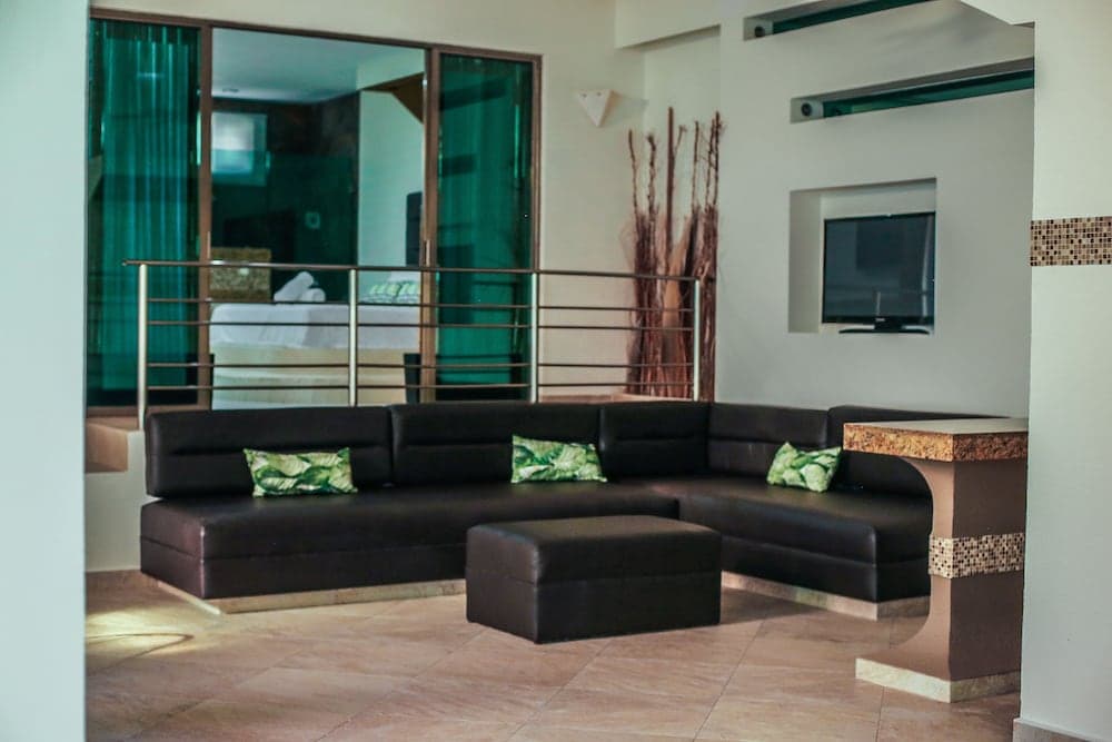Casa Kaoba Hotel & Suites — 9