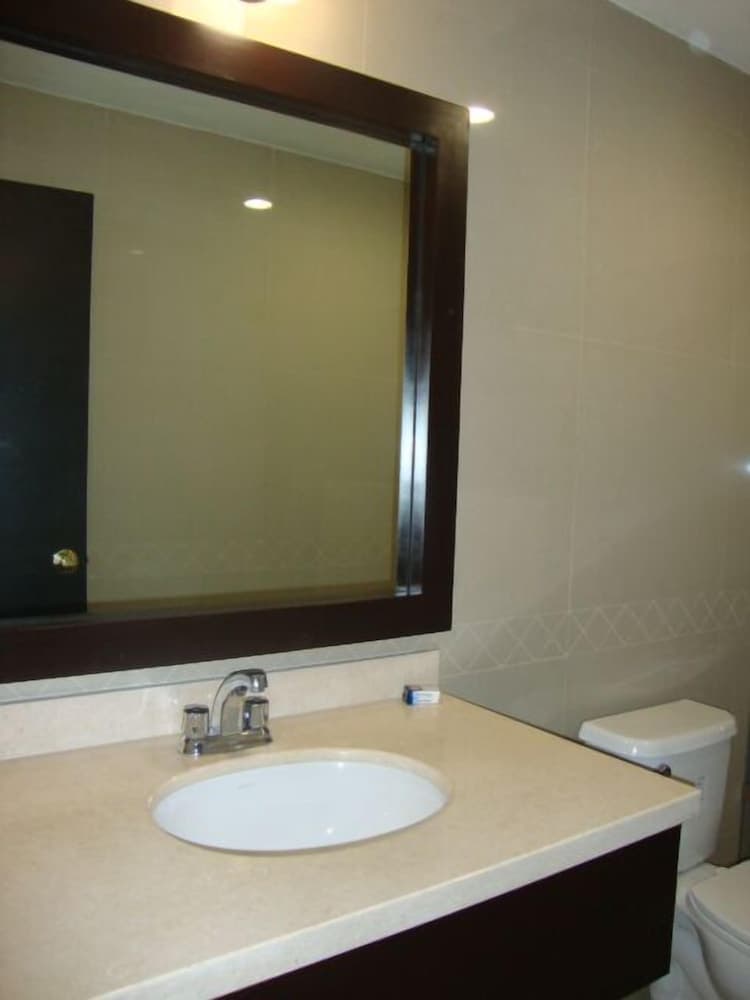 Maria Elena Hotel — 30
