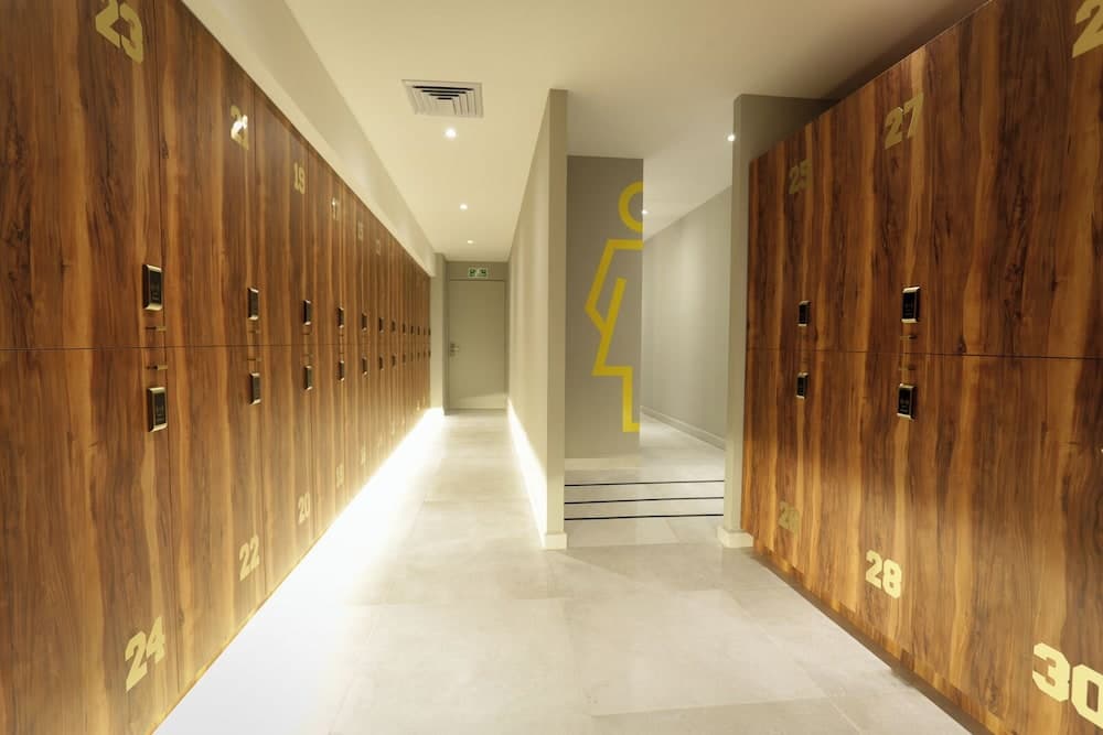 The Yellow Capsule Cancun Close to Airport — 13