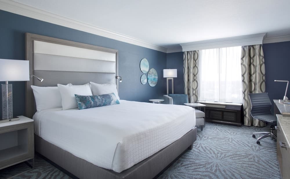 Rosen Centre Hotel — 2