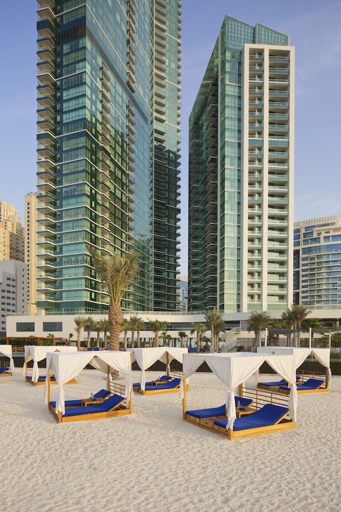 DoubleTree by Hilton Dubai - Jumeirah Beach — 13