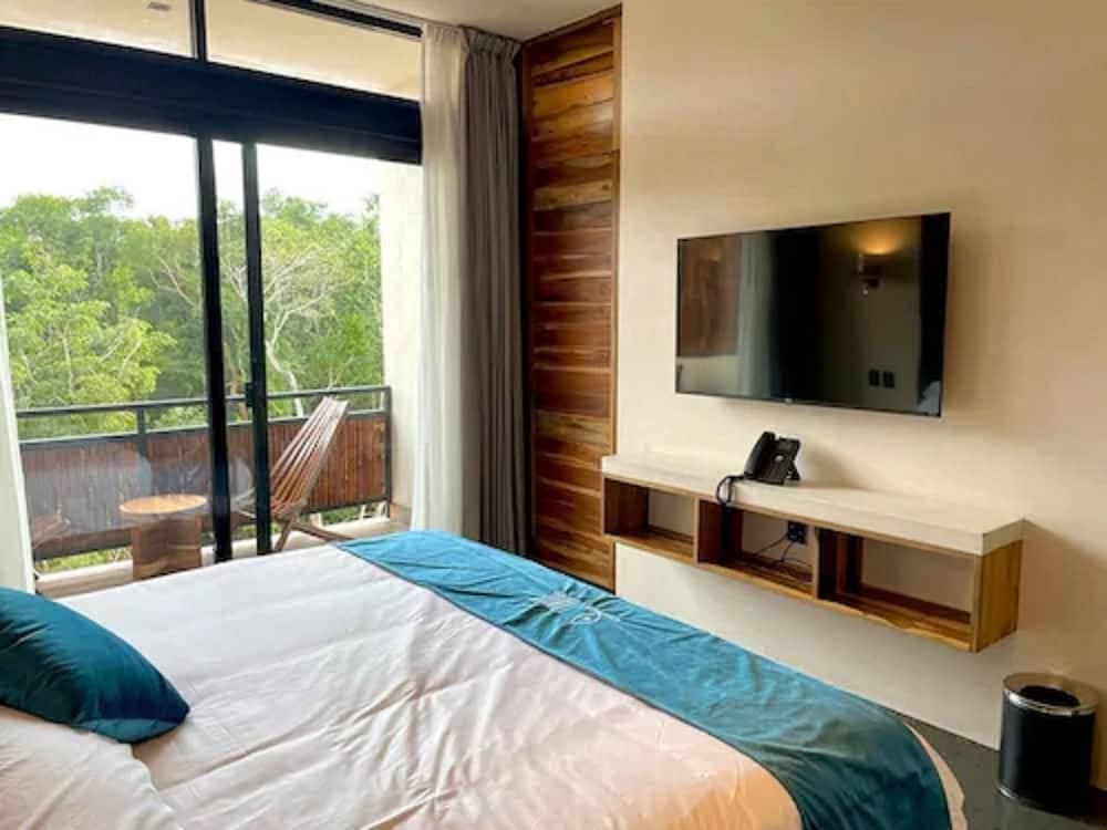 Irie Tulum — 12
