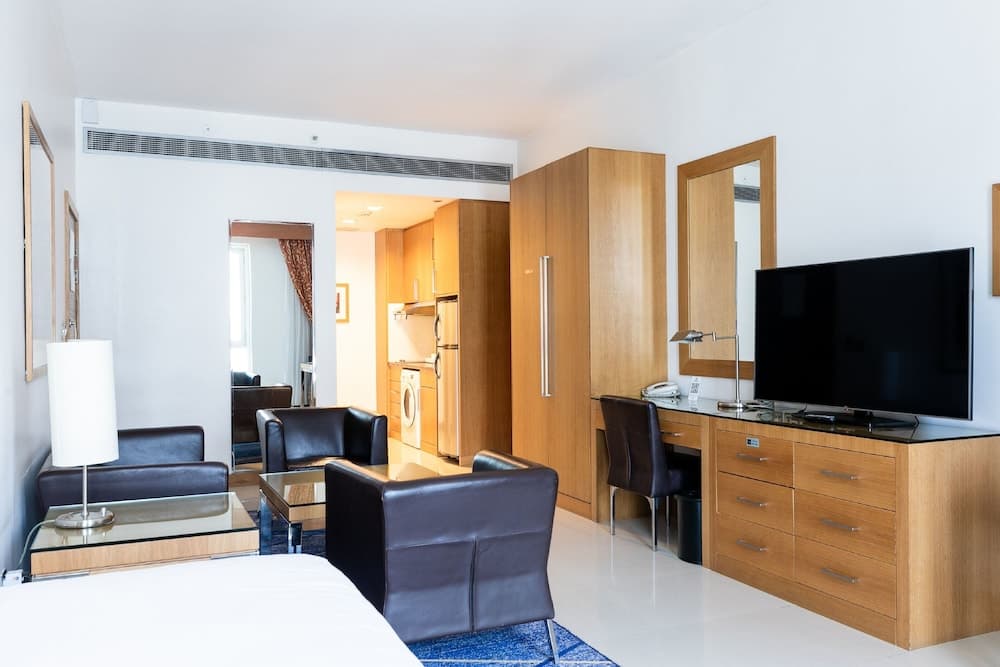 Four Points by Sheraton Bur Dubai — 25