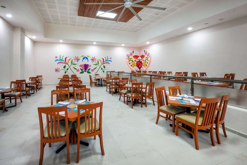 Viva Azteca by Wyndham, Un Resort All Inclusive Trademark — 26