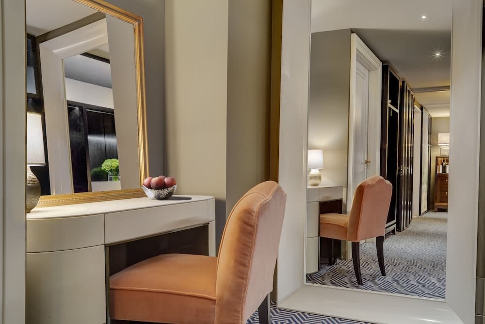 El Carlyle, un hotel de palisandro — 12