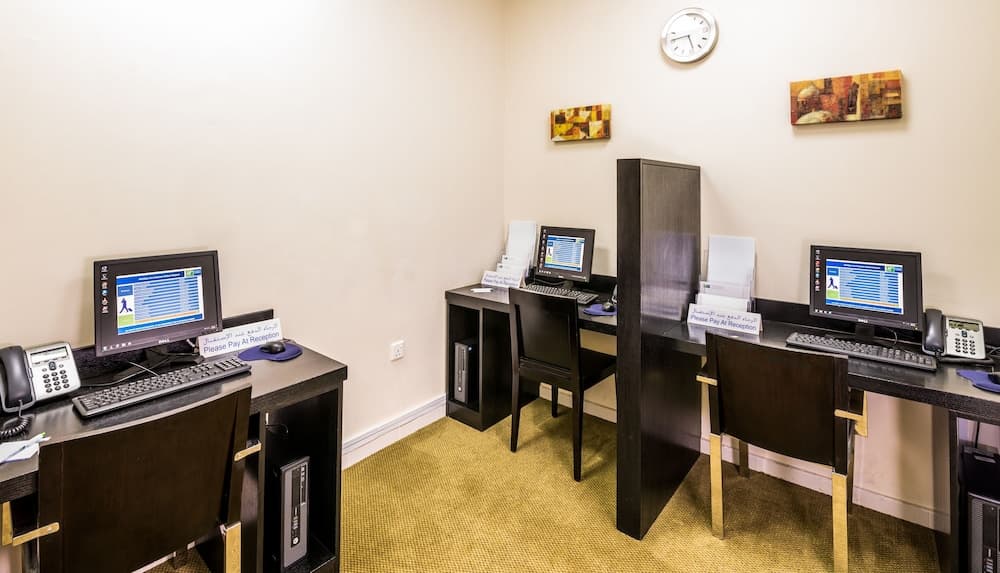 Holiday Inn Express Dubai Airport by IHG — 19