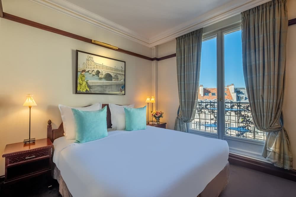 Hotel Pont Royal — 11