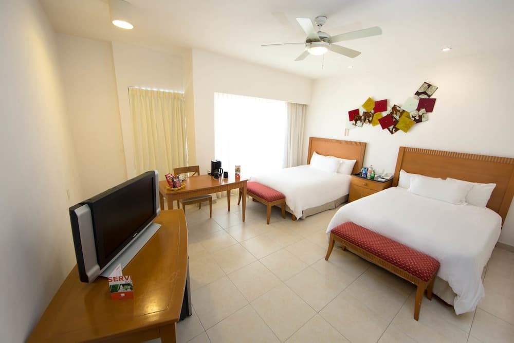 Ambiance Suites Cancun — 7