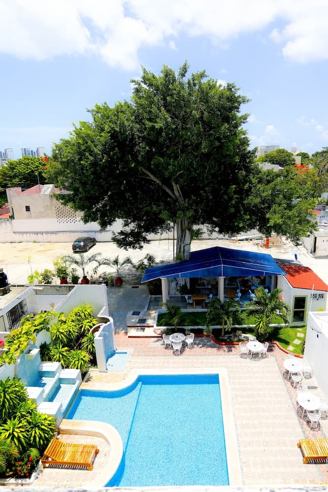 Hotel Maria de Lourdes Cancun — 4